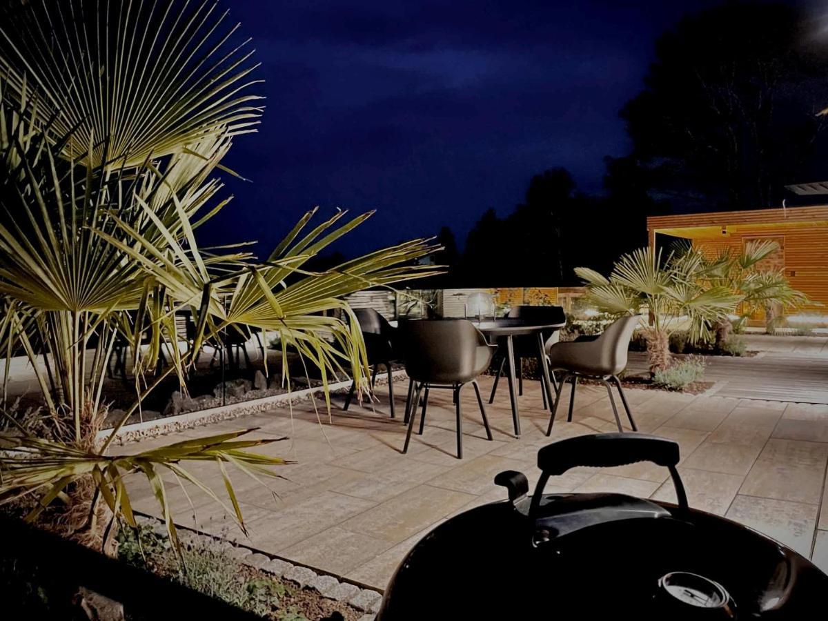 Luxapart Eifel Mit Privater Sauna Harscheid Exterior photo